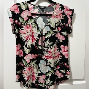 Express floral blouse v-neck